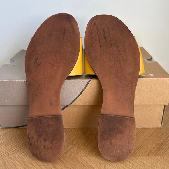 Tory Burch Ines Yellow Leather Women Sandals- SZ 9 - Picture 11 of 11